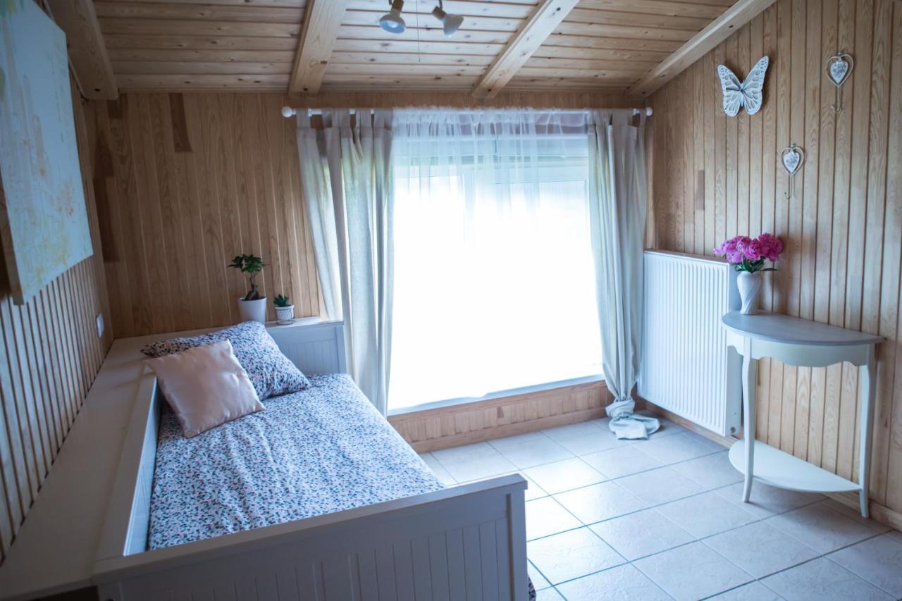 Flower Apartment فنتسبيلز المظهر الخارجي الصورة