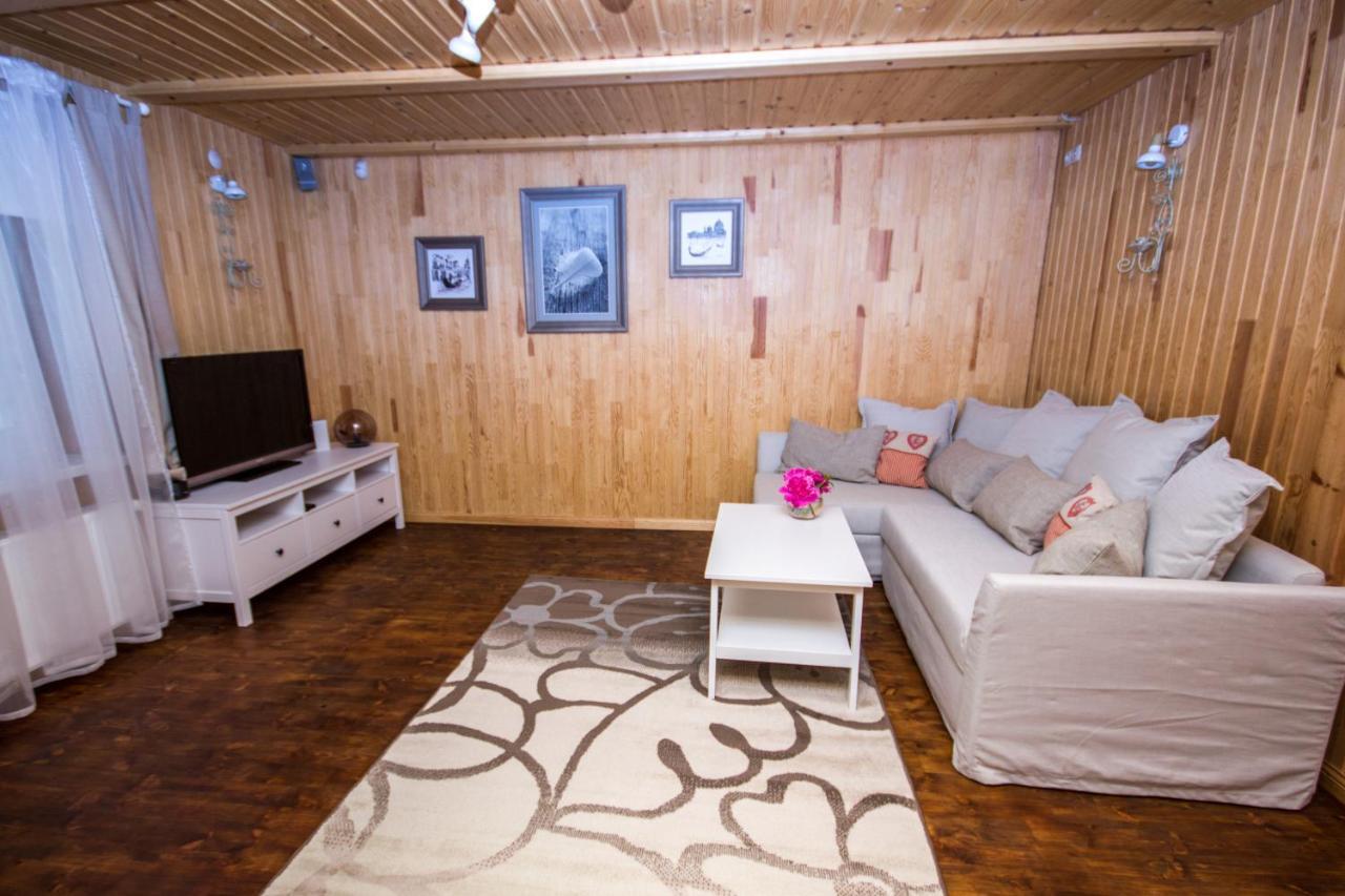 Flower Apartment فنتسبيلز المظهر الخارجي الصورة